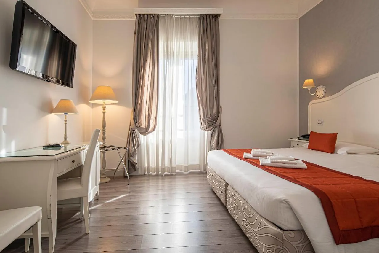 Suite Castrense Rom