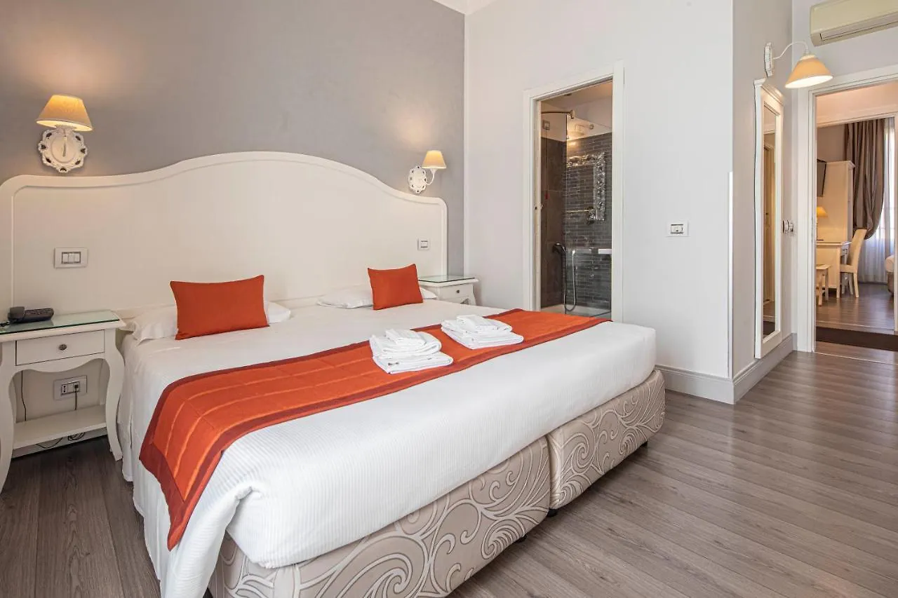 Suite Castrense Rom