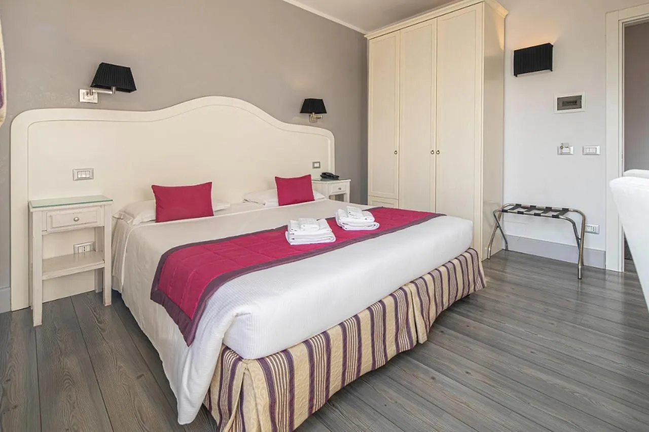 Bed & Breakfast Suite Castrense Rom