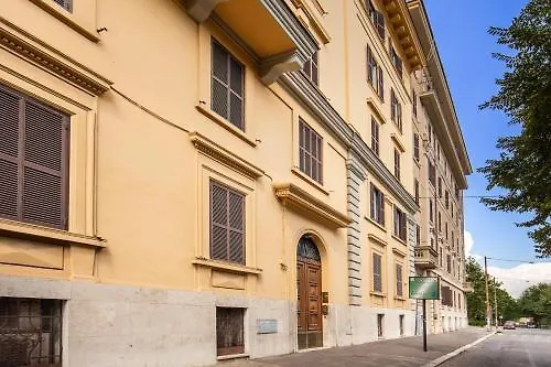 Suite Castrense Rom Bed & Breakfast